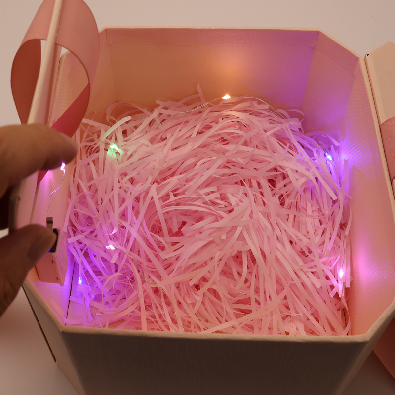 Gift-Box-Light2